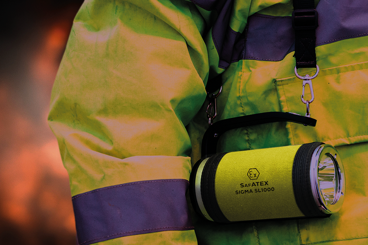 SA-SIGMA-RSL1000 Rechargeable ATEX Searchlight - Image 4